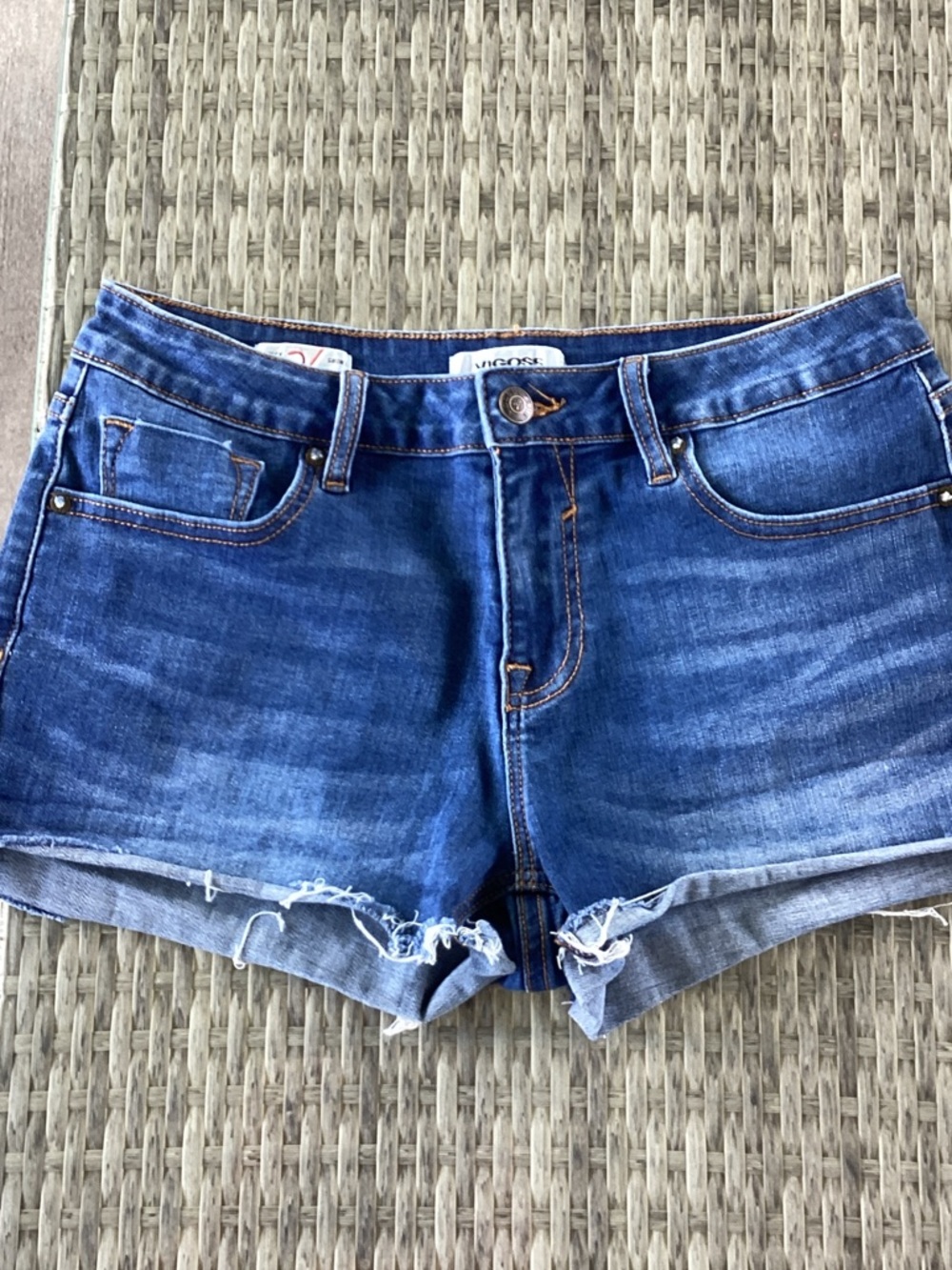 Vigoss Jeans Marley Blue Distressed Denim Cutoff Shorts Size 27 Shorty Shorts